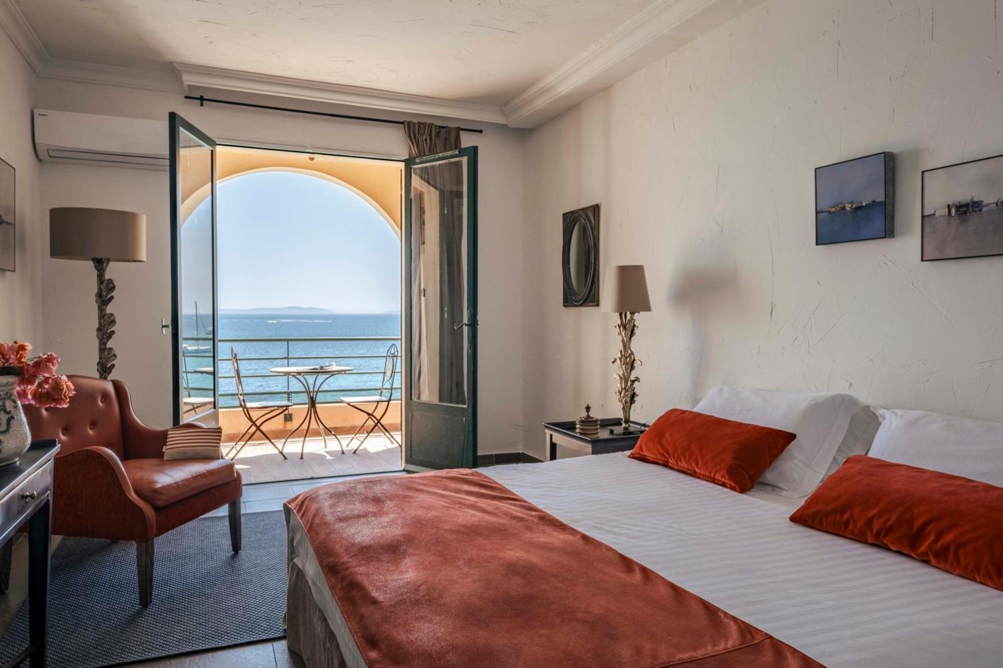 Surplage Hotel Cavaliere Ле-Лаванду Экстерьер фото